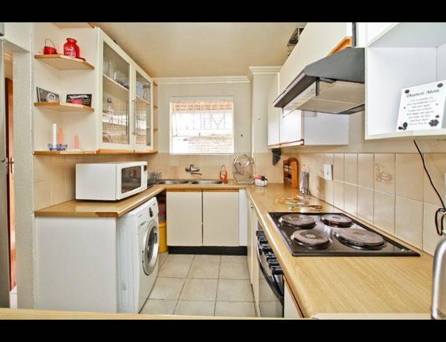 2 BEDROOM APARTMENT FOR SALE IN ROBINDALE